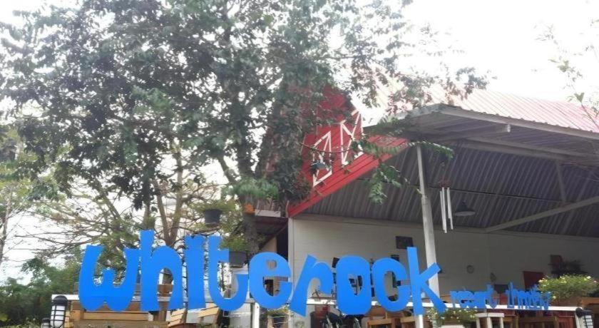 White Rock Resort Pakchong Exterior photo